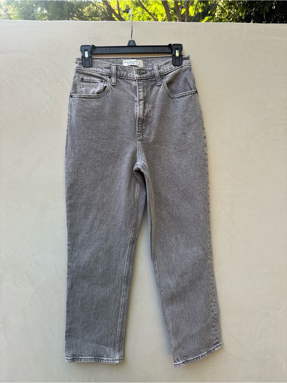 Abercrombie Curve Love 90s Straight Ultra High Rise Gray Jeans Size 27 - Picture 3 of 8